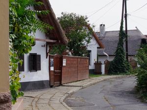 Kręta uliczka skansenu